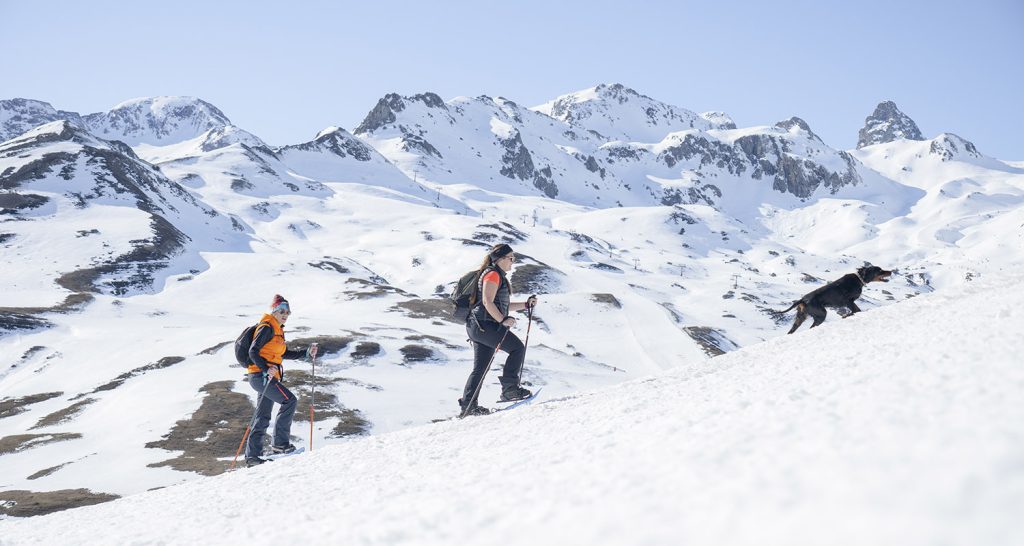 Raquetas de nieve en el valle de Tena